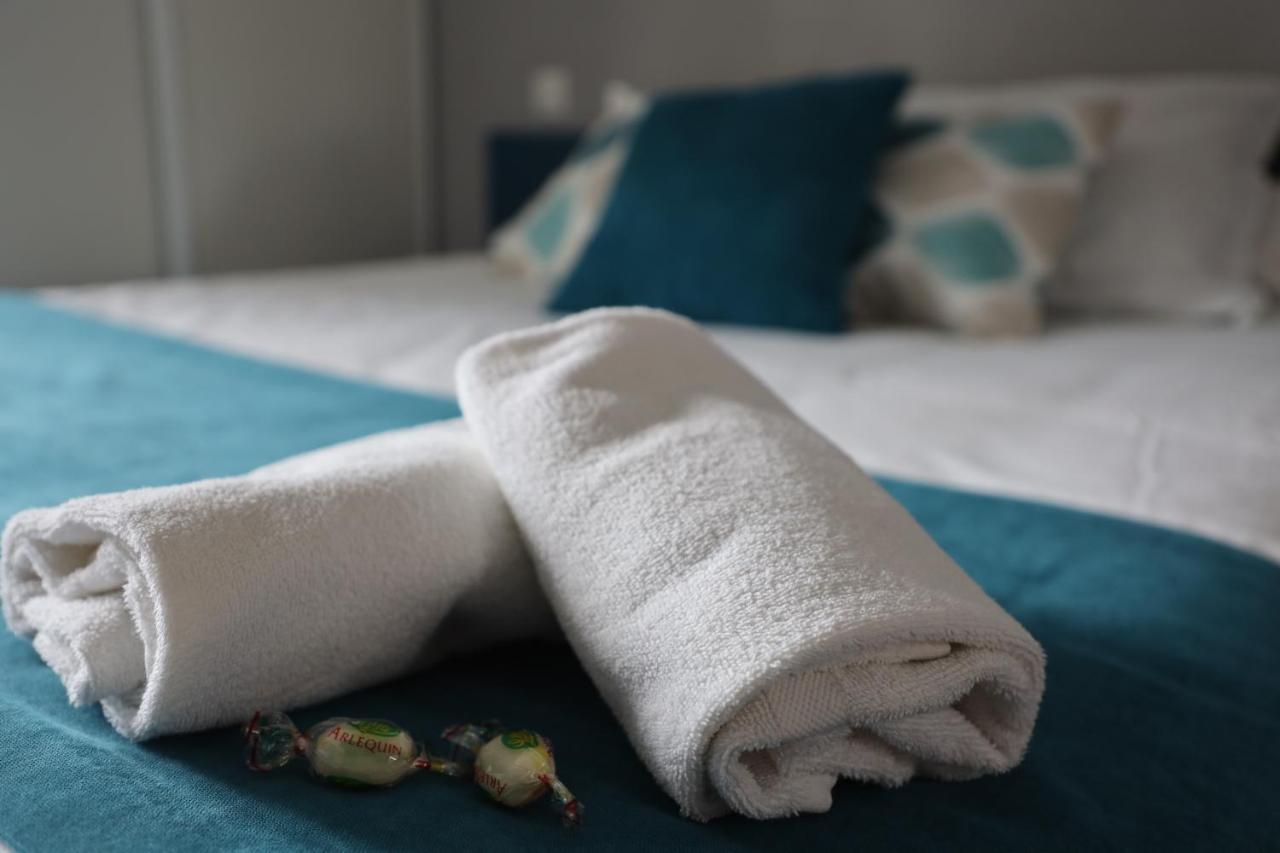 Un Hotel Sur Le Port La Rochelle  Luaran gambar