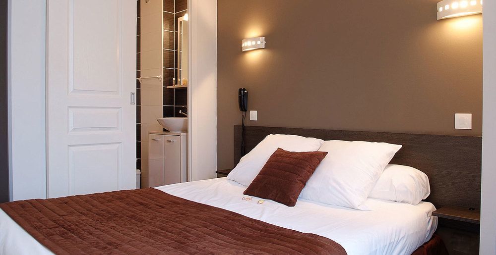 Un Hotel Sur Le Port La Rochelle  Luaran gambar